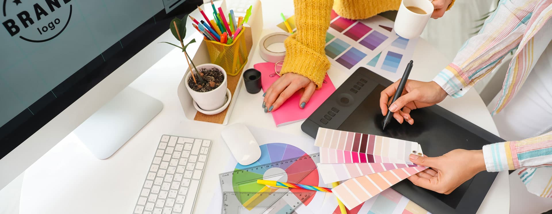 ¿Buscas un diseño llamativo para tu imagen corporativa?